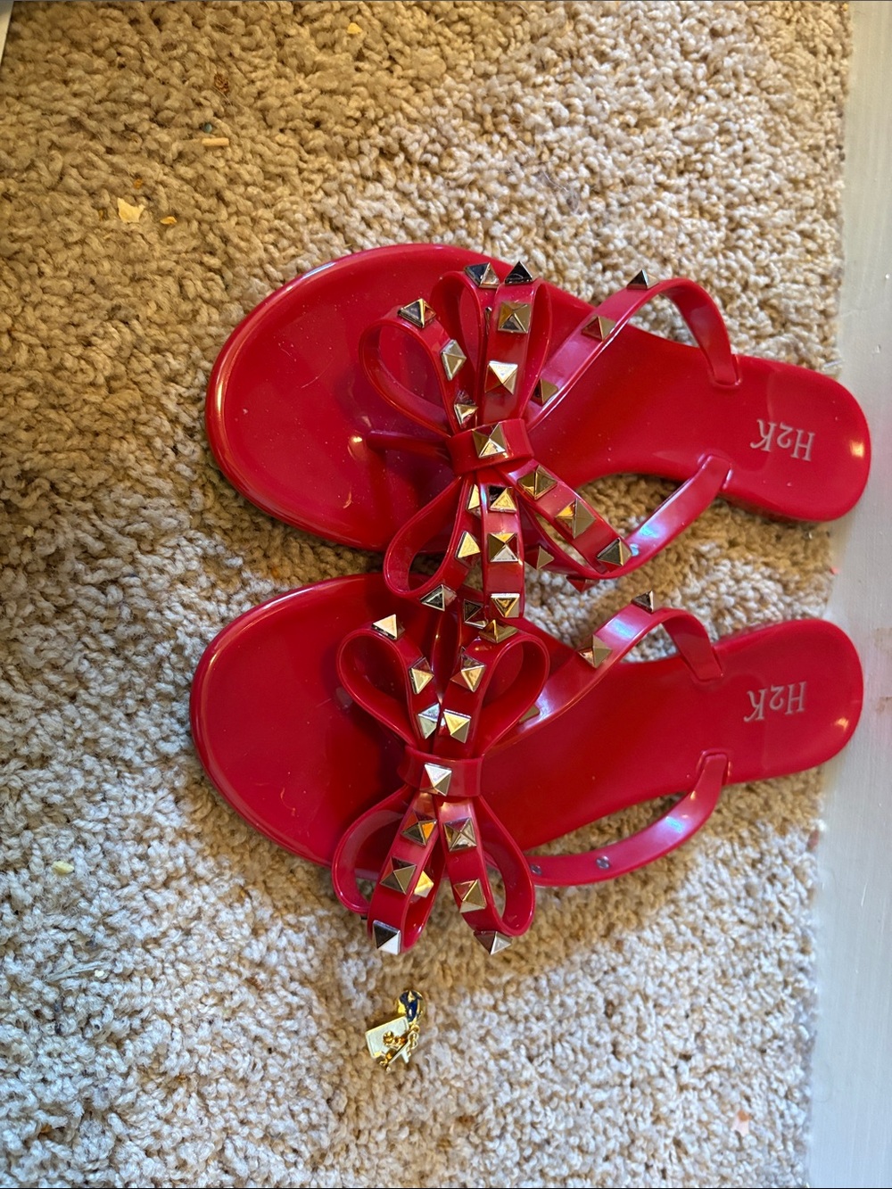 Red Bow Studded Jelly Sandals
